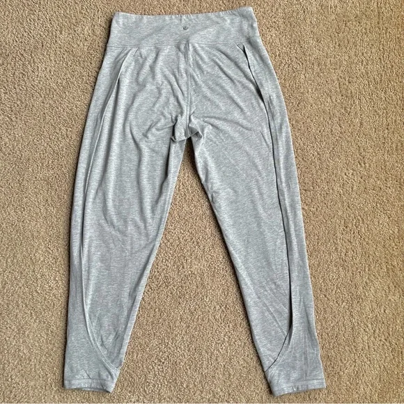 RARE Lululemon Superb Pant Sz 6 In Heathered Medium Grey - Picture 6 of 8
